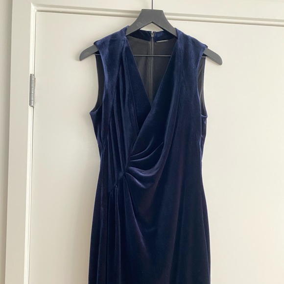 Elite Tahari dark blue cocktail dress - Picture 3 of 5
